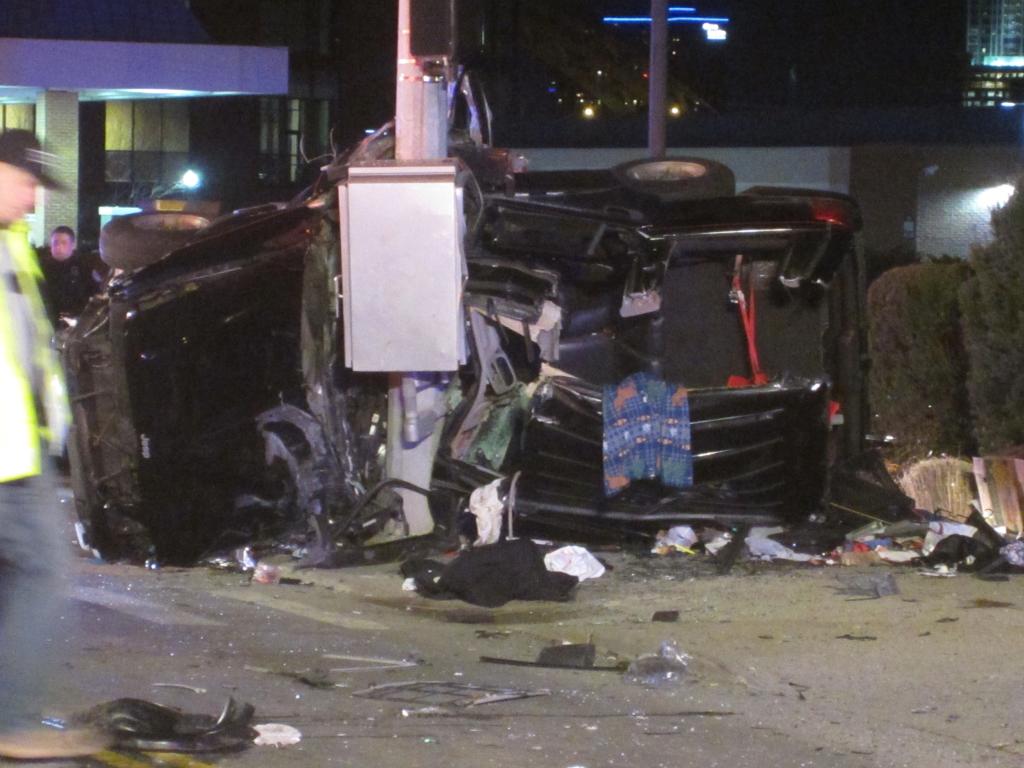 Photos: Man Dead, Woman Injured After Police Chase Ends in Bellevue ...