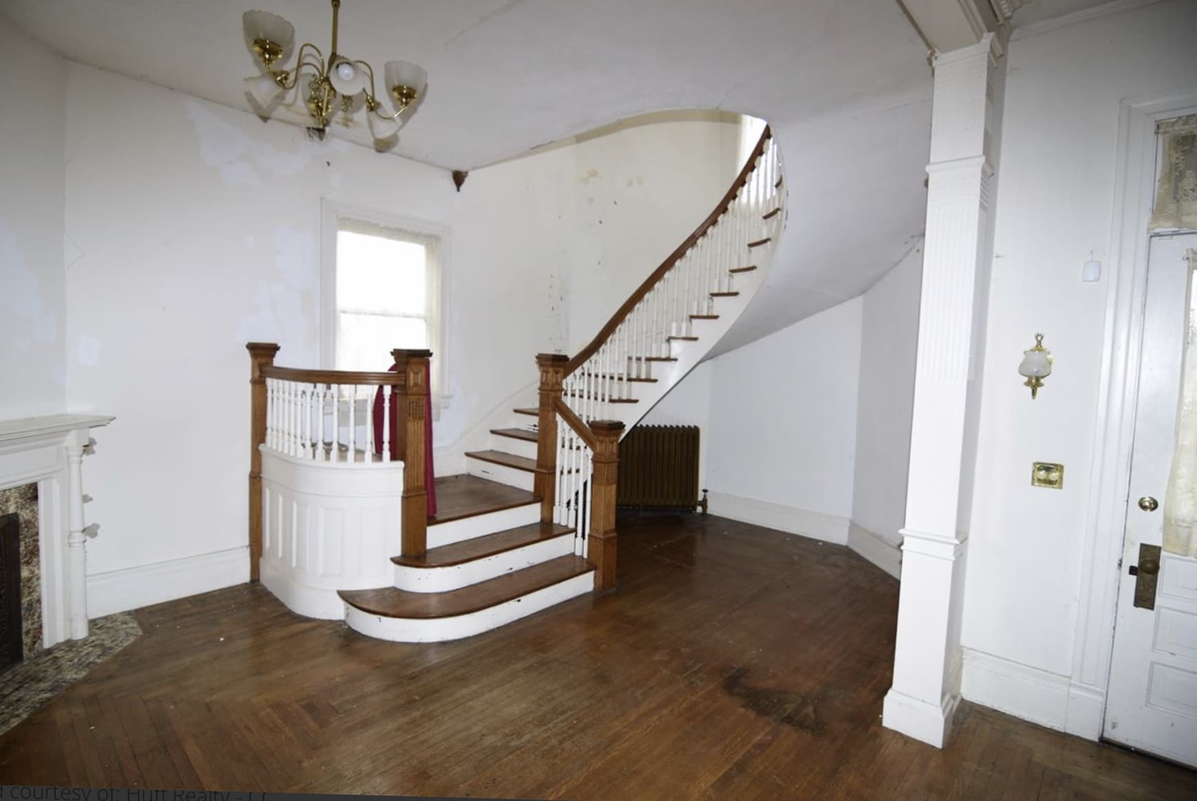 This Bourbon Trail Beauty in Maysville Needs Your Love (Part One