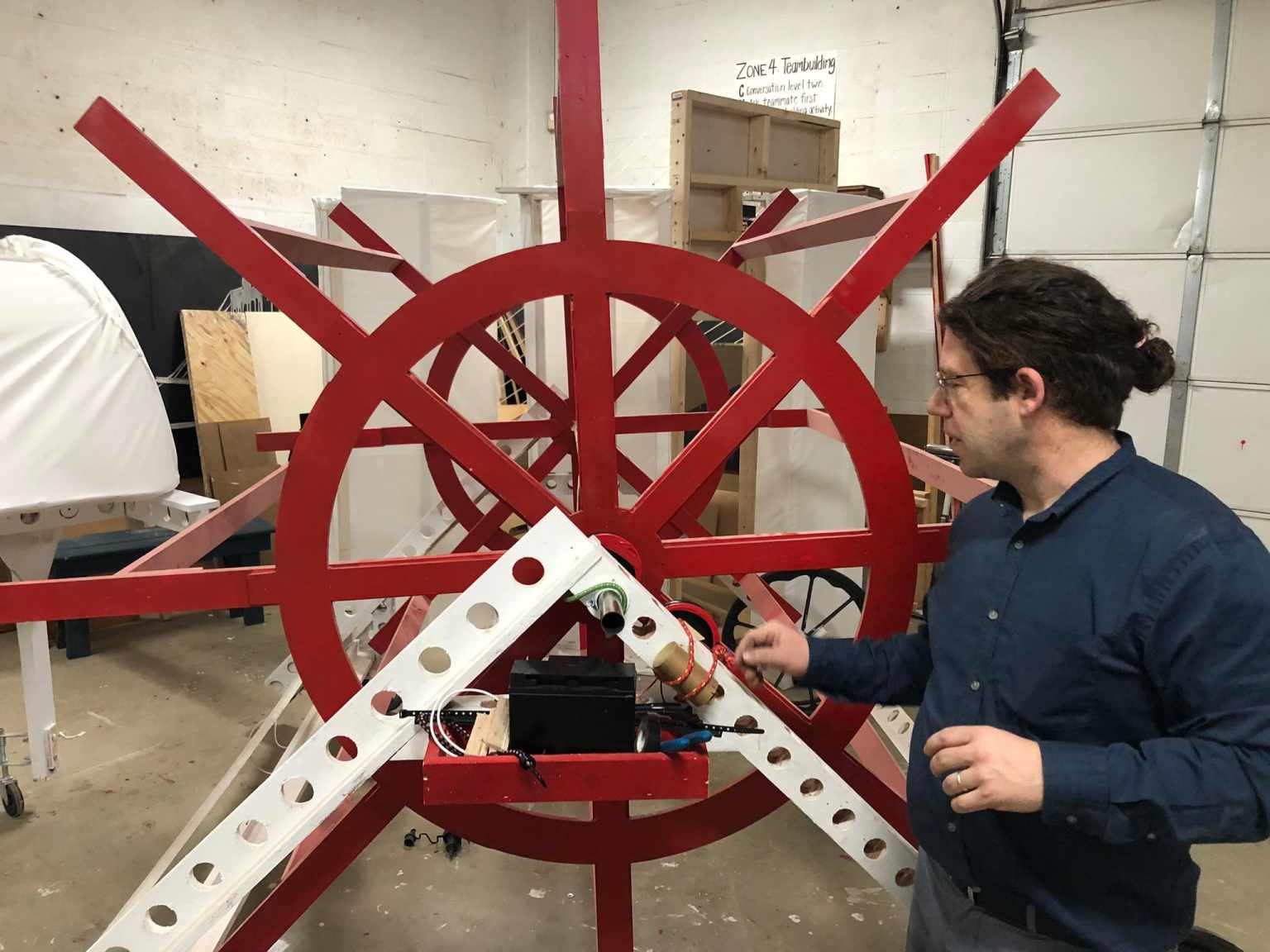 Holmes High School carpentry program connects student with a wide range