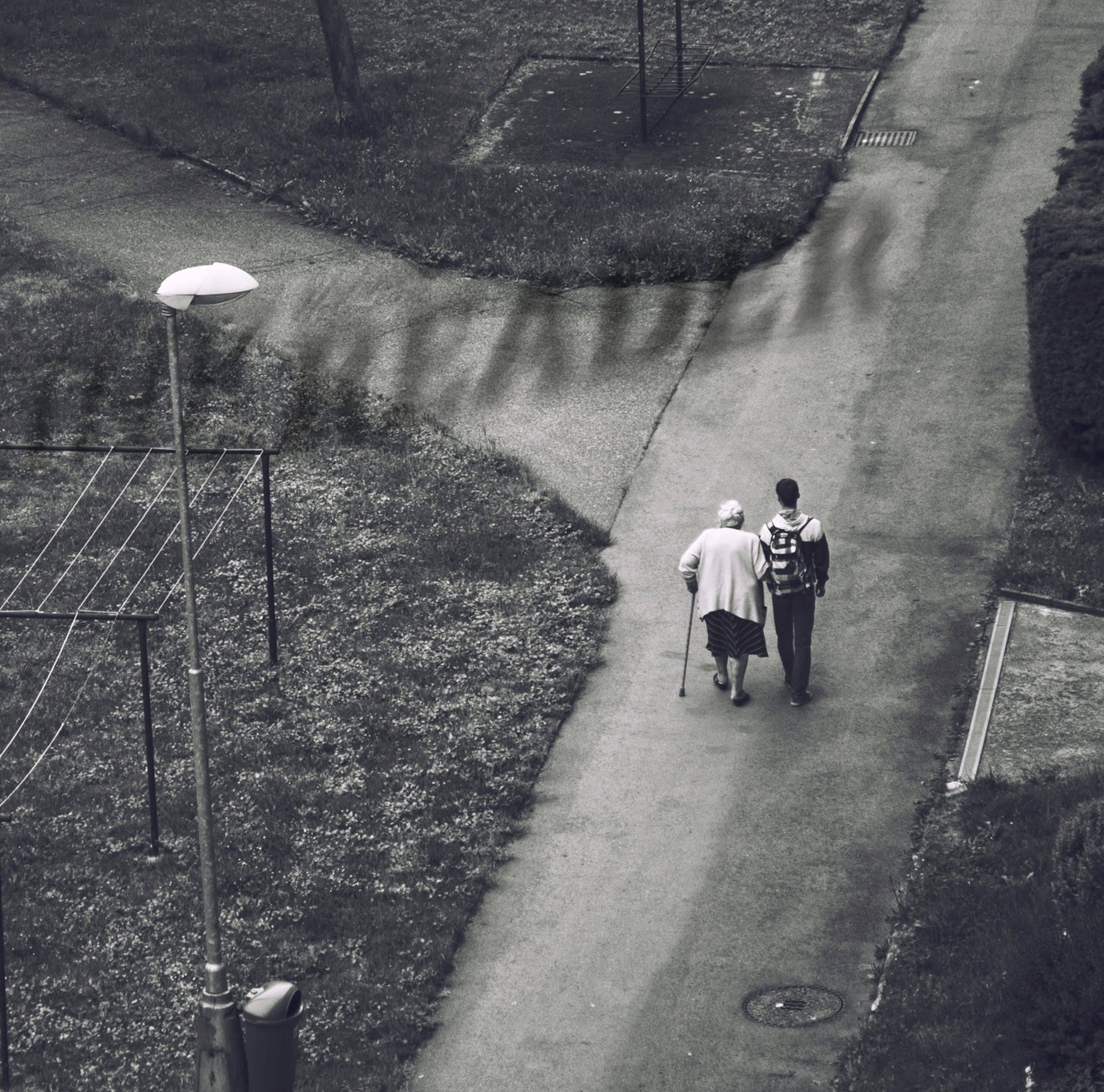 Helping loved ones navigate the maze of elder care - LINK nky