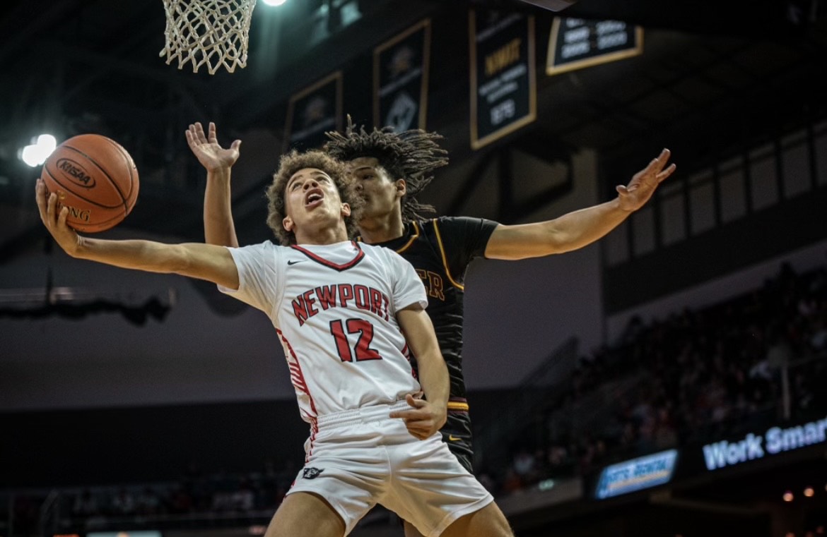 Newport’s Lowe beats buzzer, Walton-Verona overcomes slow start as both advance in All “A”