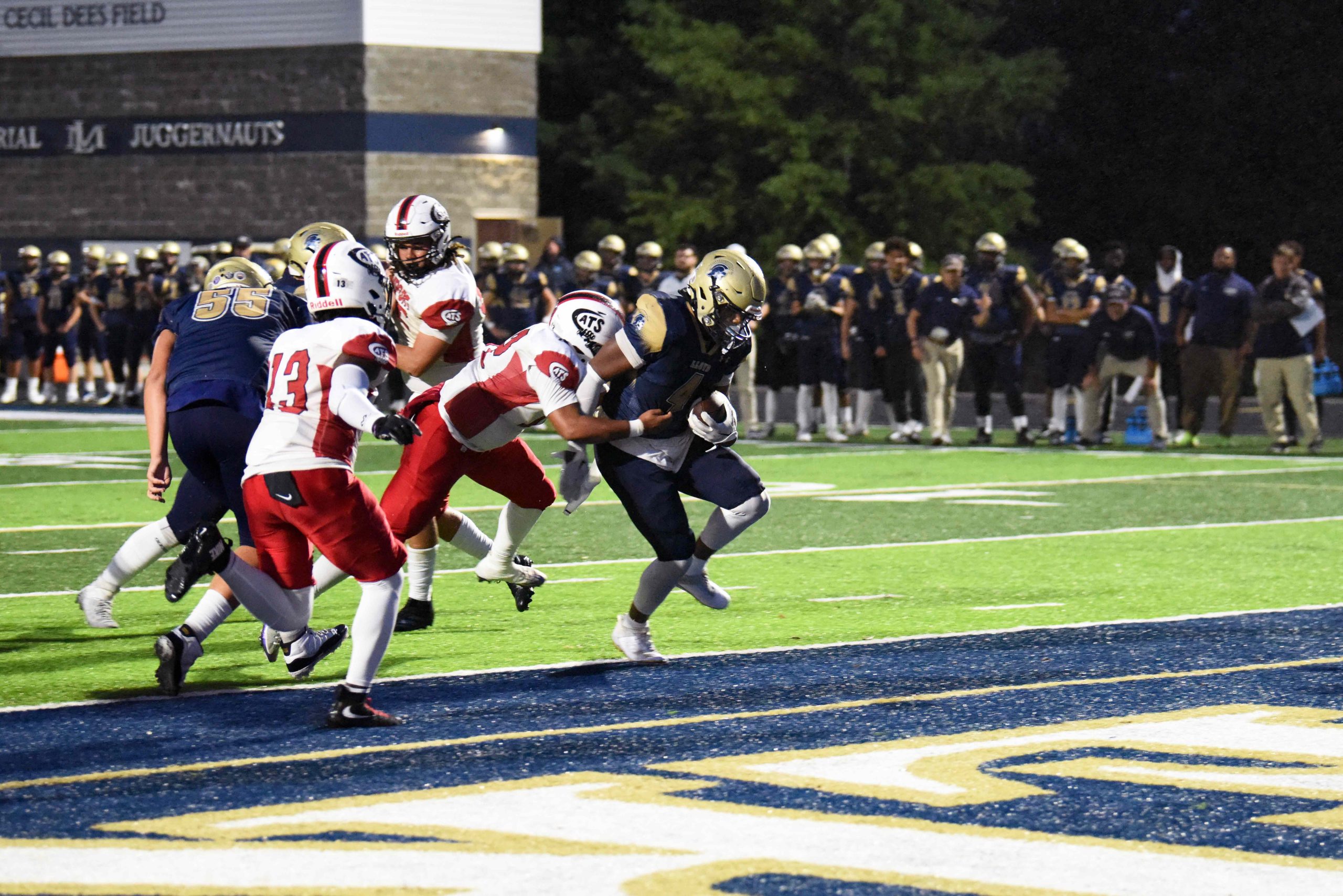 Lloyd Memorial dominates Newport, 39-7, in rainy match - LINK nky