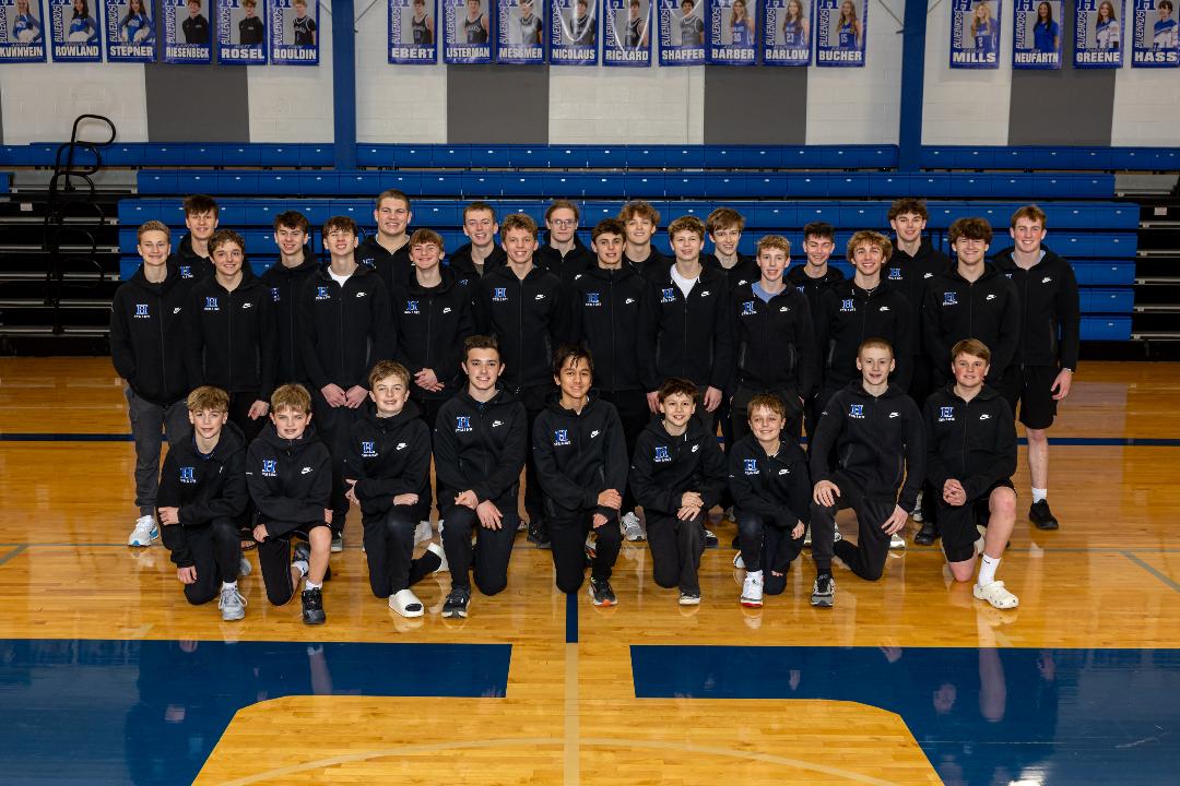 Highlands sweeps NKAC swimming and diving meet