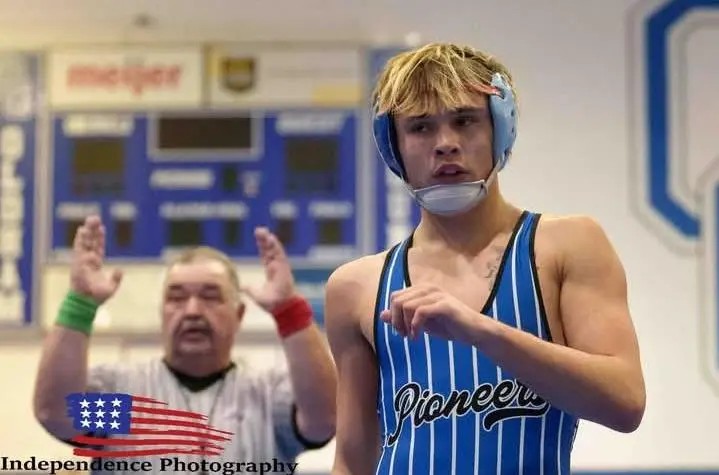 Pioneers’ family tree-shaped roster travels well, heads to state