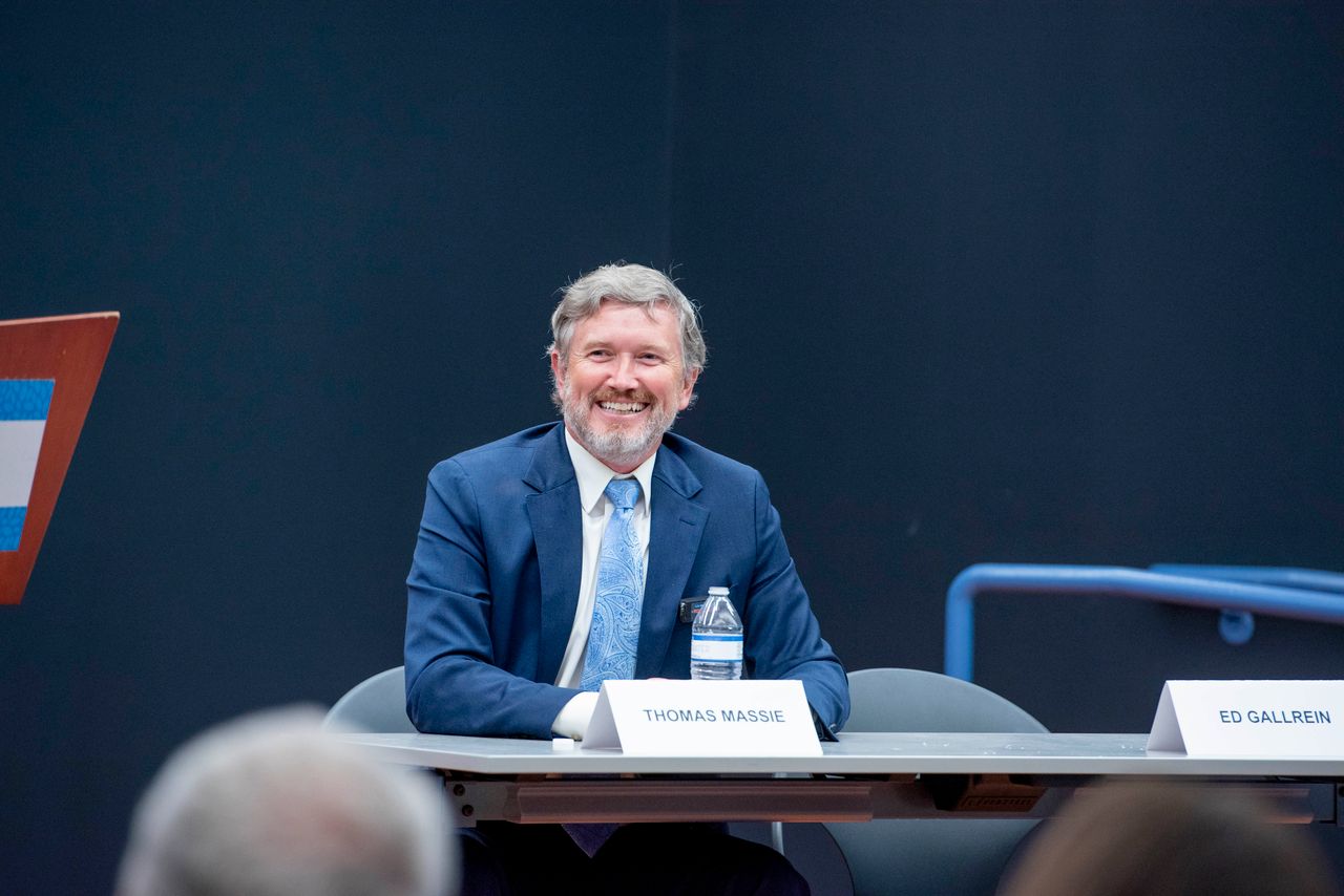 Thomas Massie fields questions solo at Erlanger forum as Ed Gallrein skips event