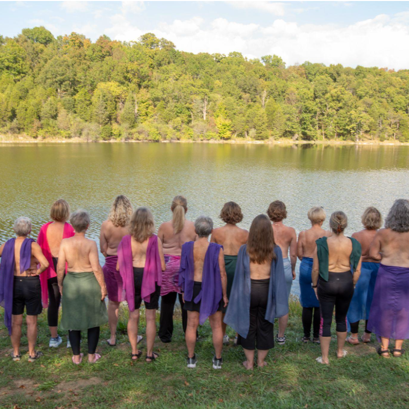 Kentucky Thorough-Breasts Dragon Boat team to debut exhibition of breast cancer survivors