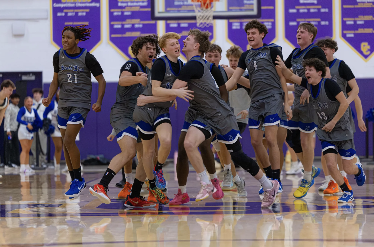 Getting clocked: high schools prepare for 35-second requirement in 2027-28
